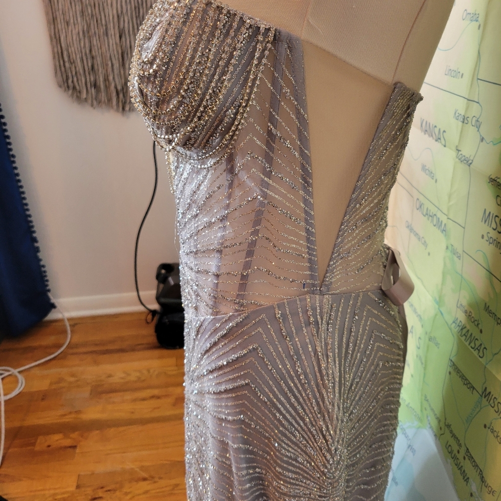 Alglist Silver Beaded Strapless Dress Lace Up Back Size 8 - Picture 7 of 17